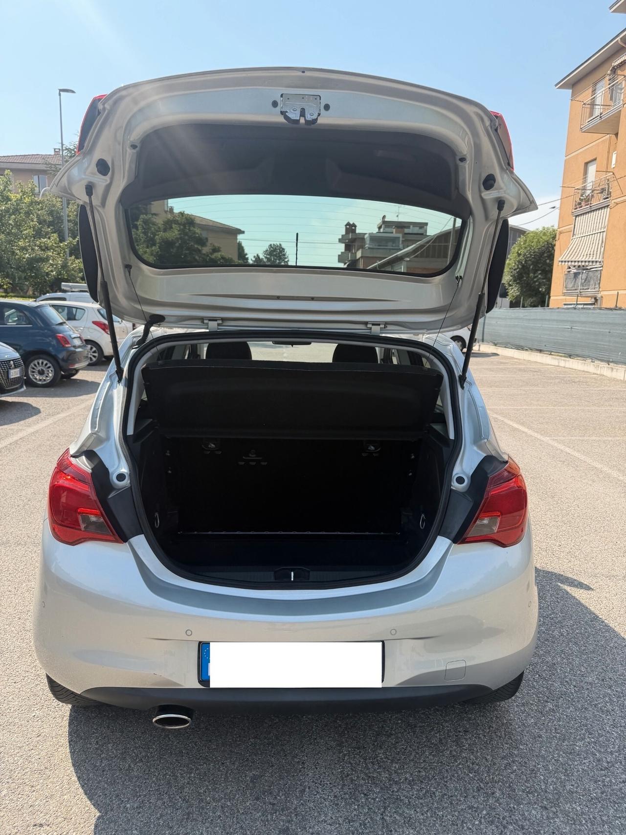 Opel Corsa 1.4 Gpl - NEOPATENTATI - 12 MESI DI GARANZIA -