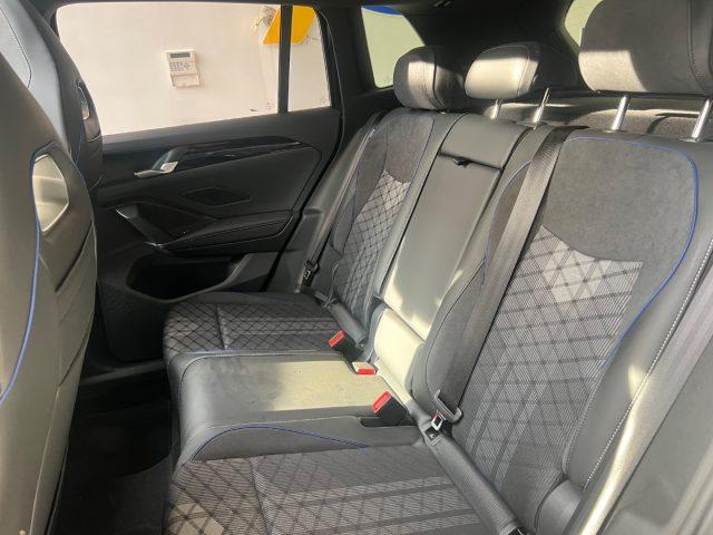 VOLKSWAGEN Tiguan 2.0 TDI 150 CV DSG R-Line Plus da ?519,00 mensili