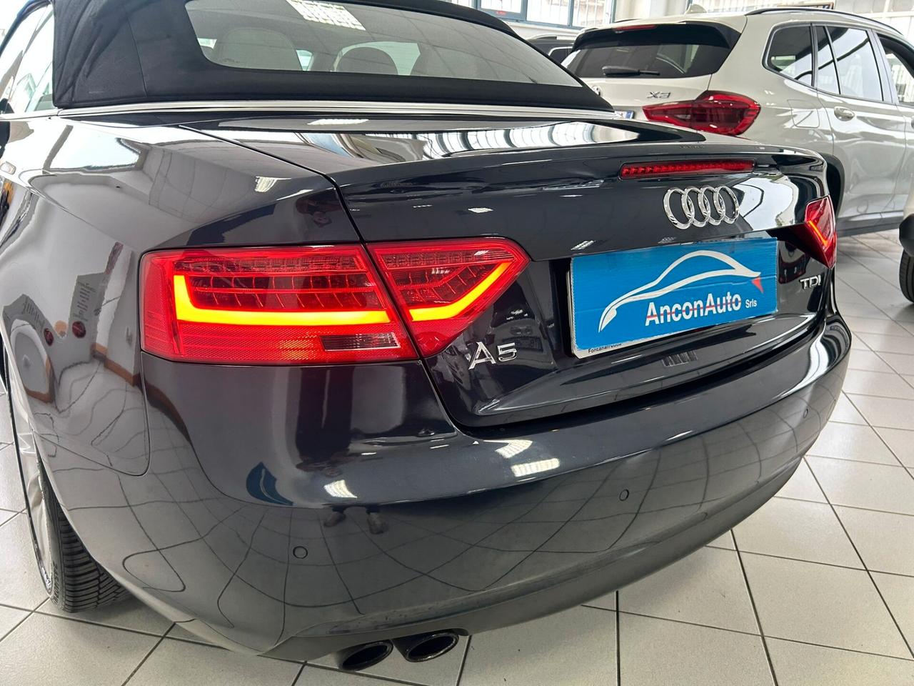 Audi A5 2.0D CABRIO 2012