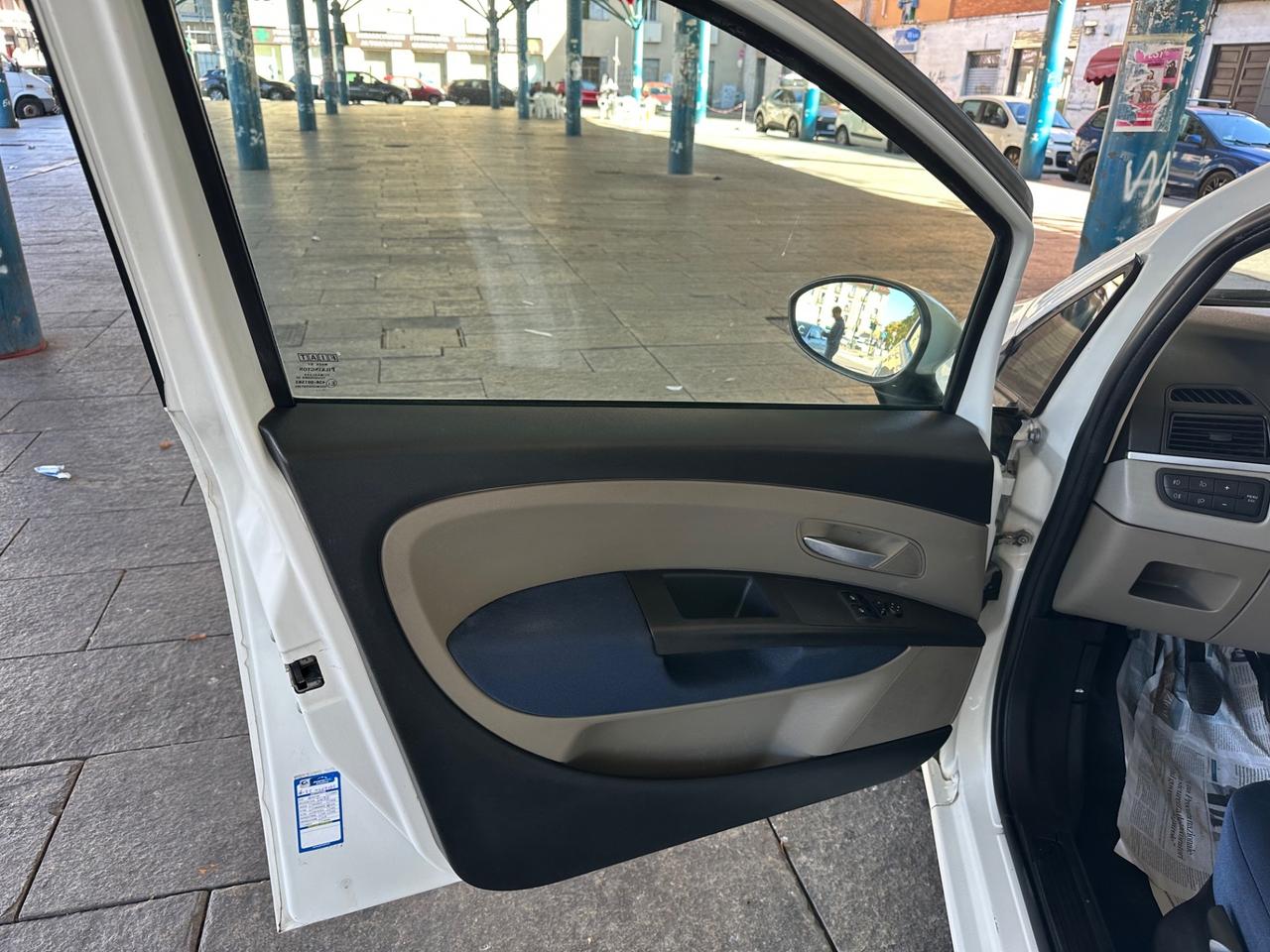 Fiat Grande Punto 1.9 MJT 120 CV 5 porte tutti i lavori fatti