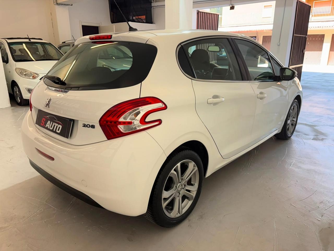 Peugeot 208 1.2 VTi 82 CV 5 porte Active