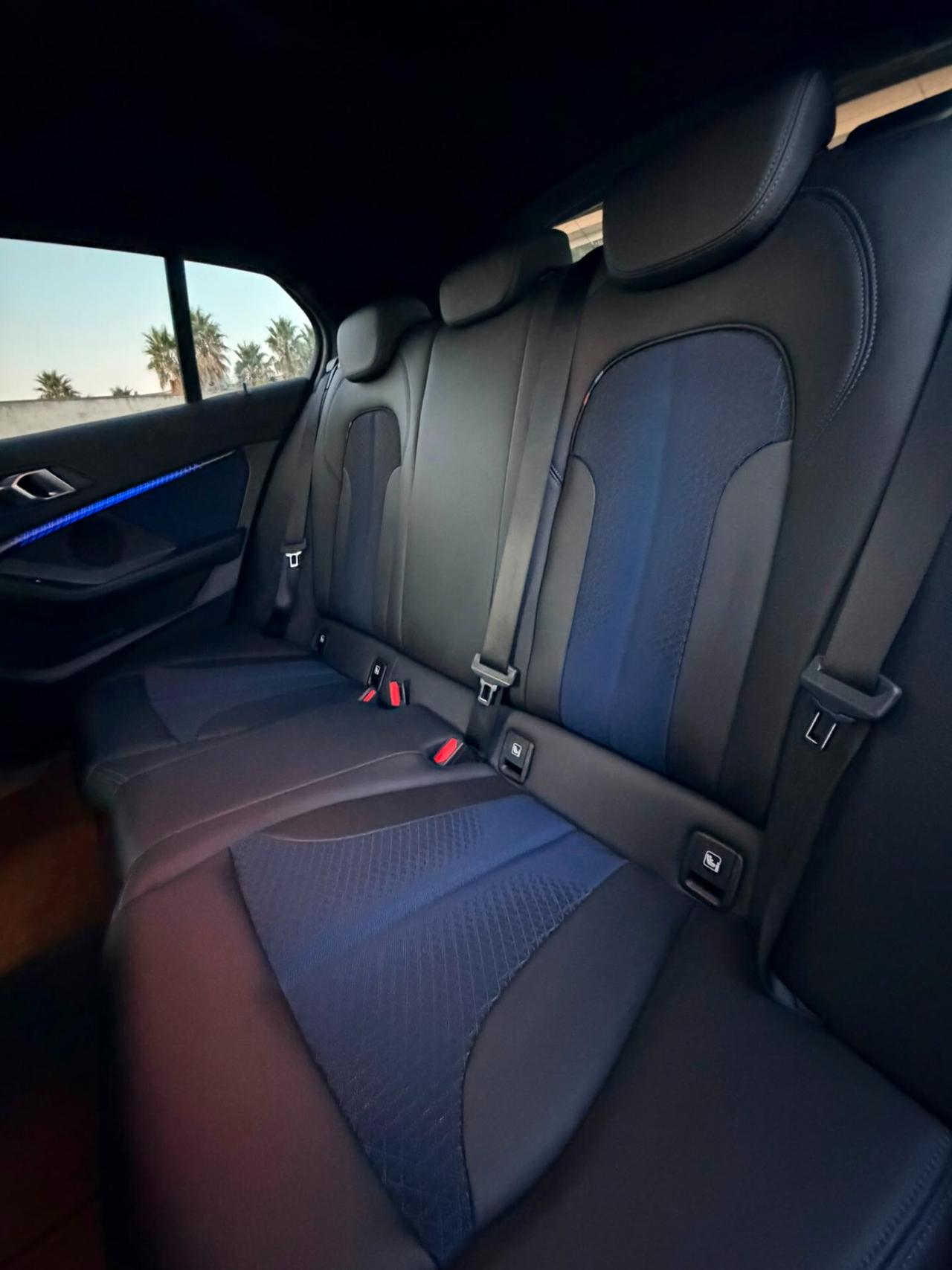 Bmw 116d Msport Pelle/Led Ambient