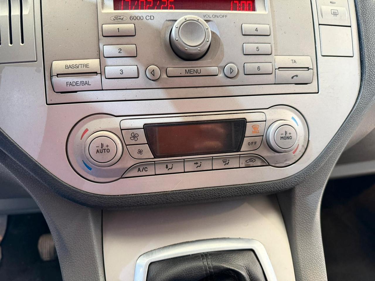 Ford Kuga 2.0 TDCi 140 CV 2WD Titanium DPF