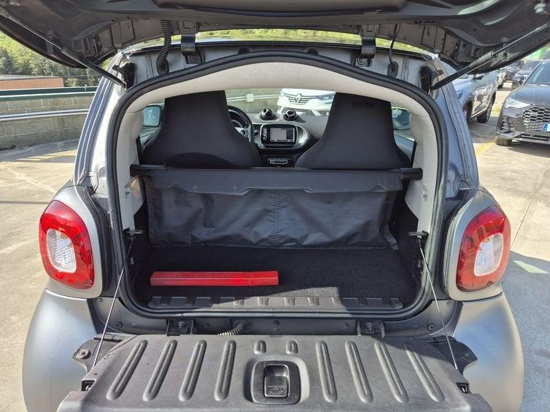 smart fortwo Smart III 2015 Benzina 0.9 t Berlin Black Brabus 90cv twinamic