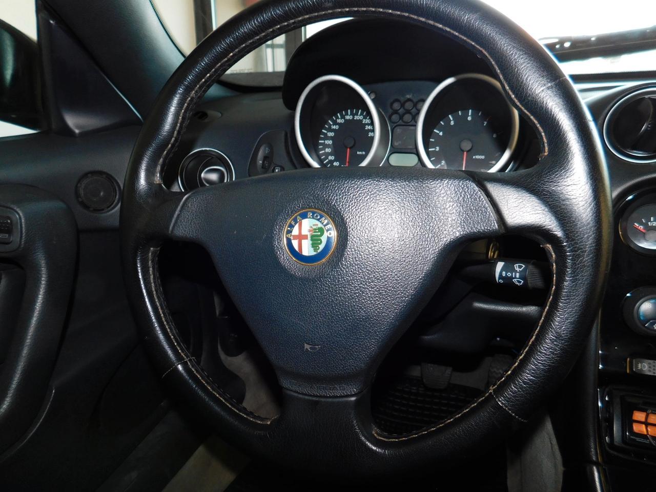 Alfa Romeo GTV Spider 2.0i 16V Twin Spark cat L