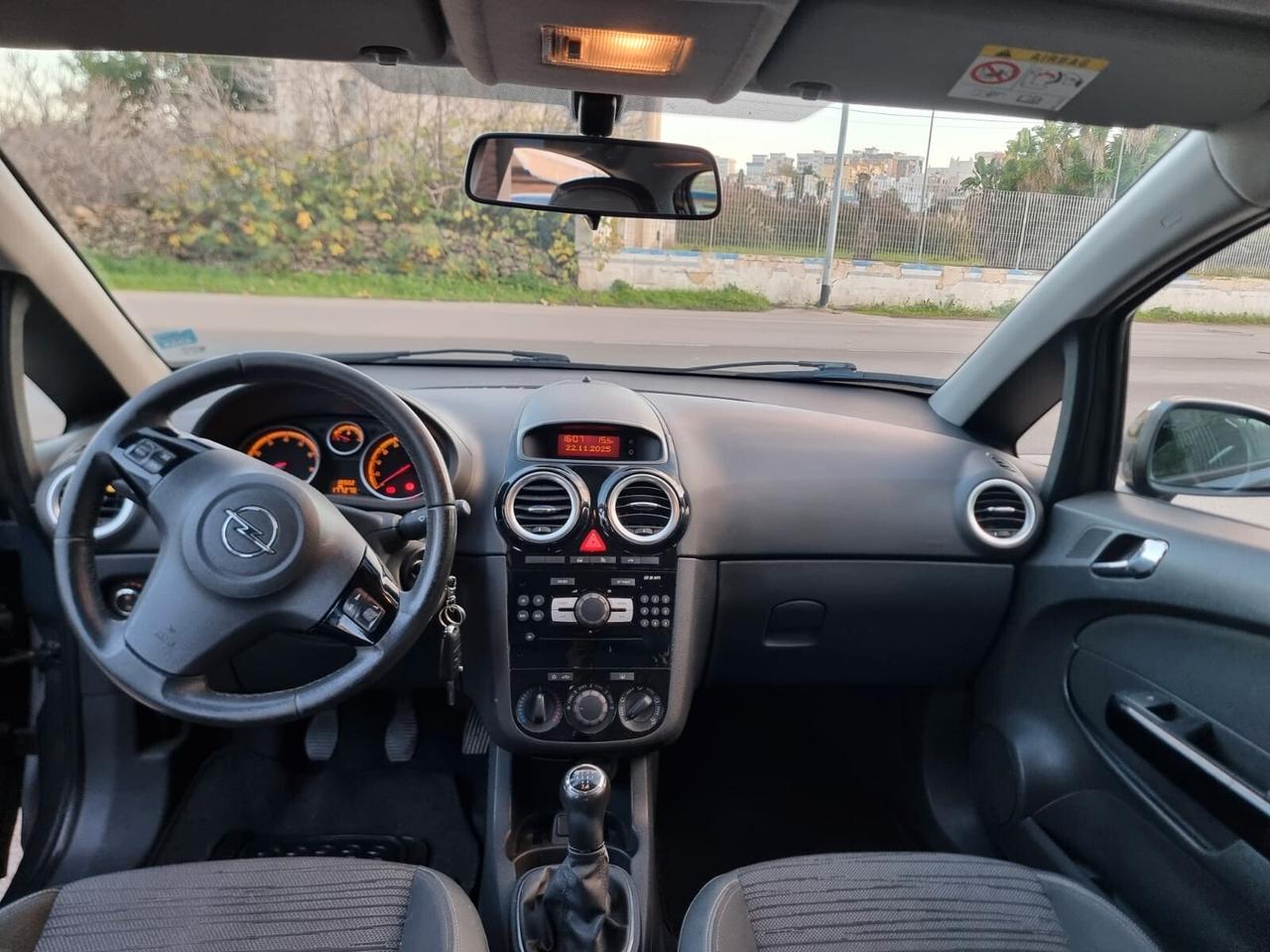 Opel Corsa 1.2 85CV 5 porte GPL-TECH Edition