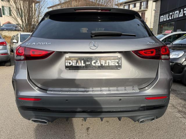 MERCEDES-BENZ GLA 200 d 4 Matic AMG Premium Automatica