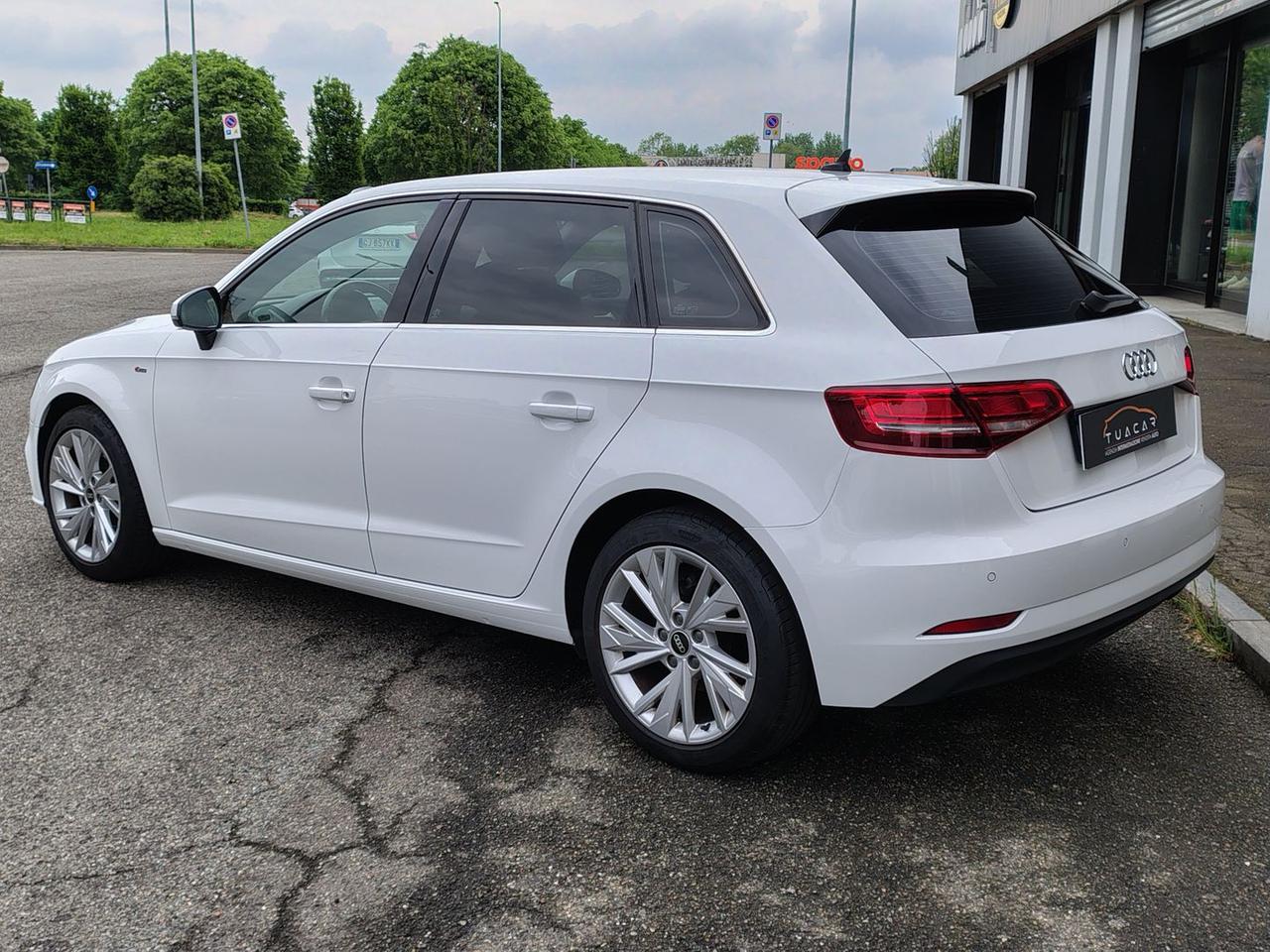 Audi A3 1.5 30 g-tron S Line #10653