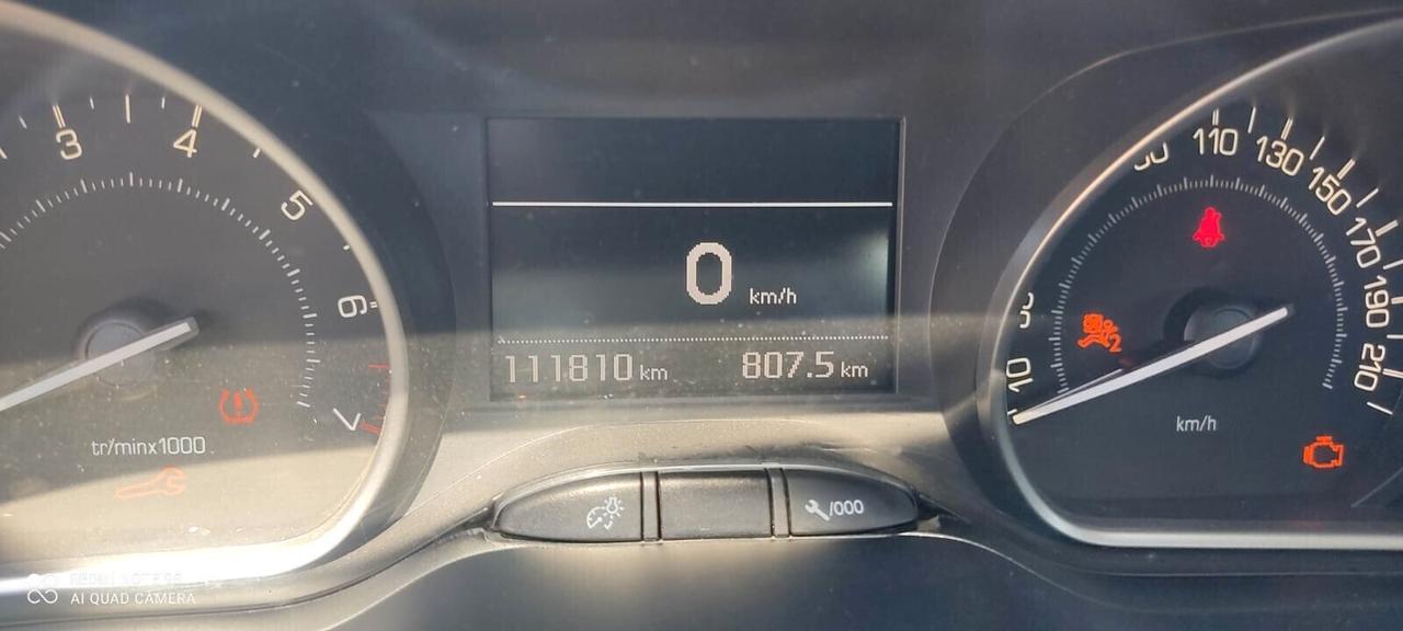 Peugeot 208 PureTech 82 5p. GPL Allure