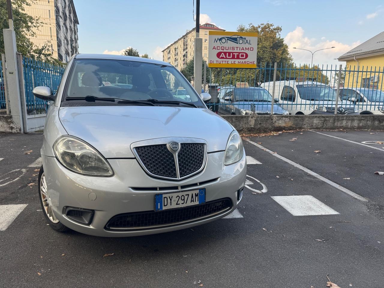 Lancia Ypsilon 1.2 Benz 8V Oro 2009