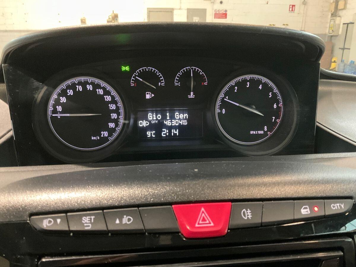 AUTO IN ARRIVO Lancia Ypsilon 1.2 69 CV 5 porte Silver