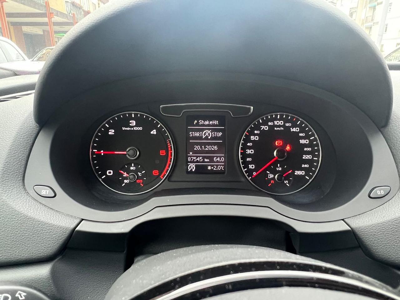 Audi Q3 S Line Edition 2.0 TDI #8832