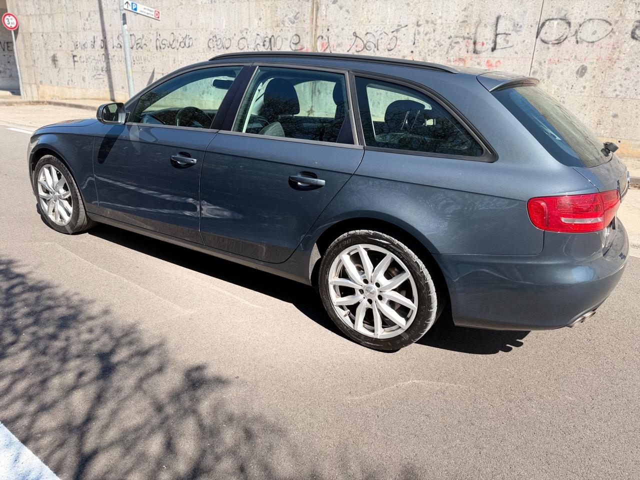 Audi A4 2.0 TDI 143CV F.AP. mult.