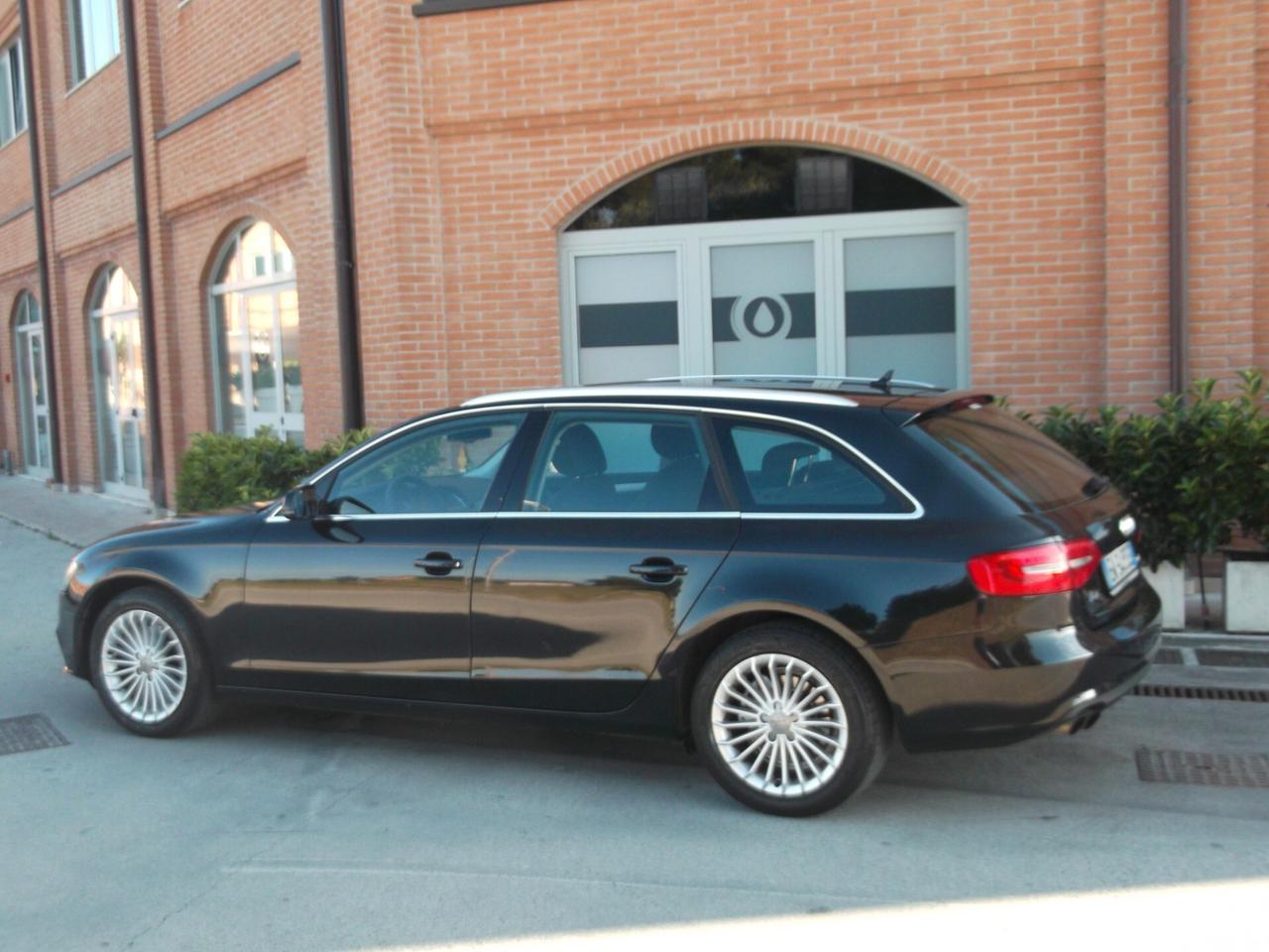Audi A4 Avant 2.0 TDI Automatica 2012