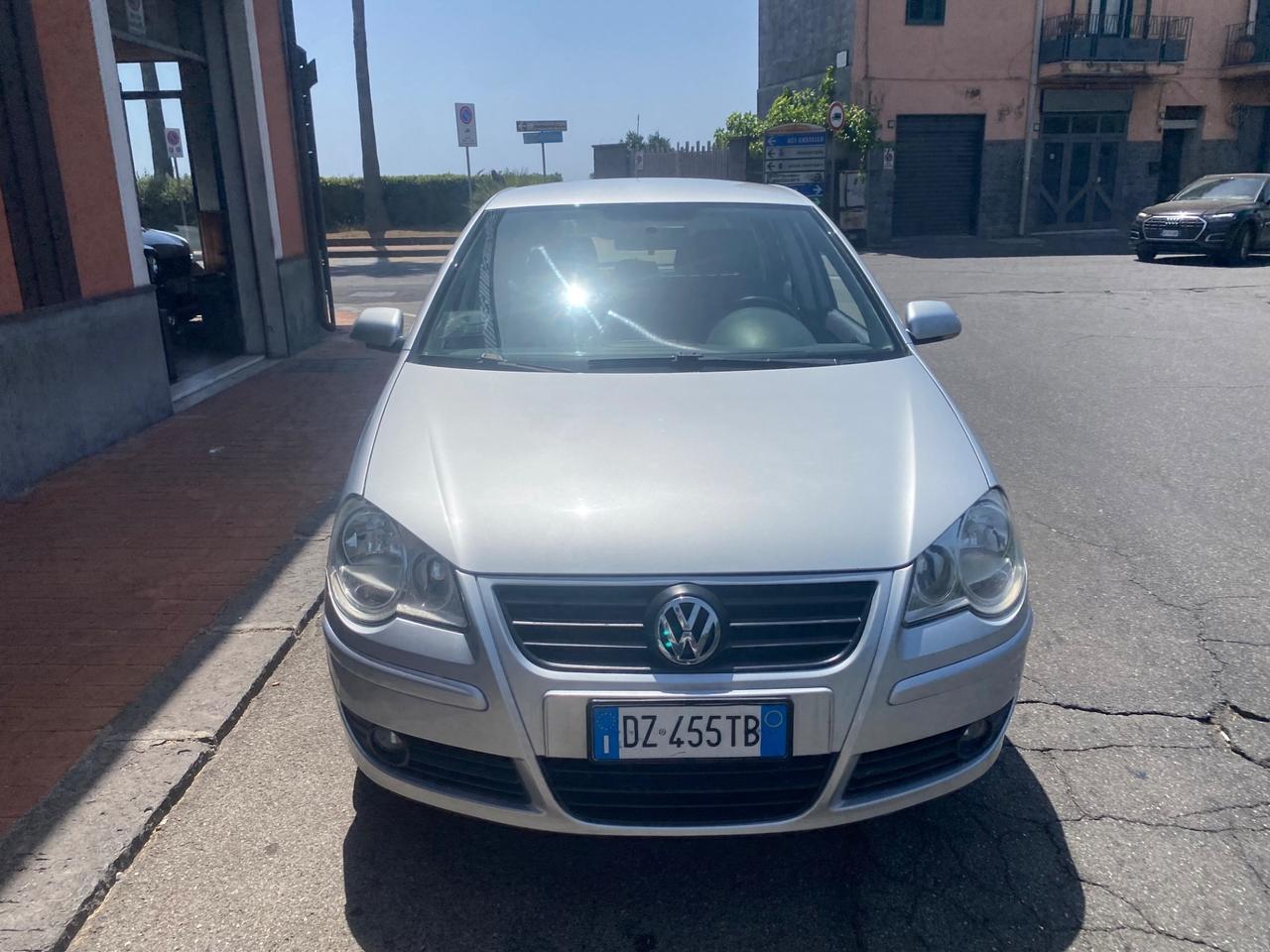 Volkswagen Polo 1.2/70CV 12V 5p. Comfortline 2009