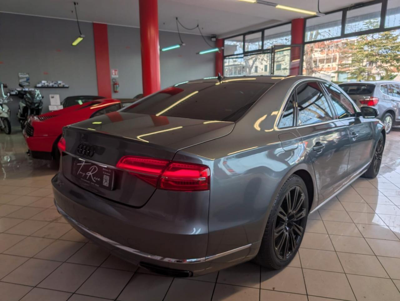 Audi A8 3.0 TDI 262 CV ultra quattro tiptronic