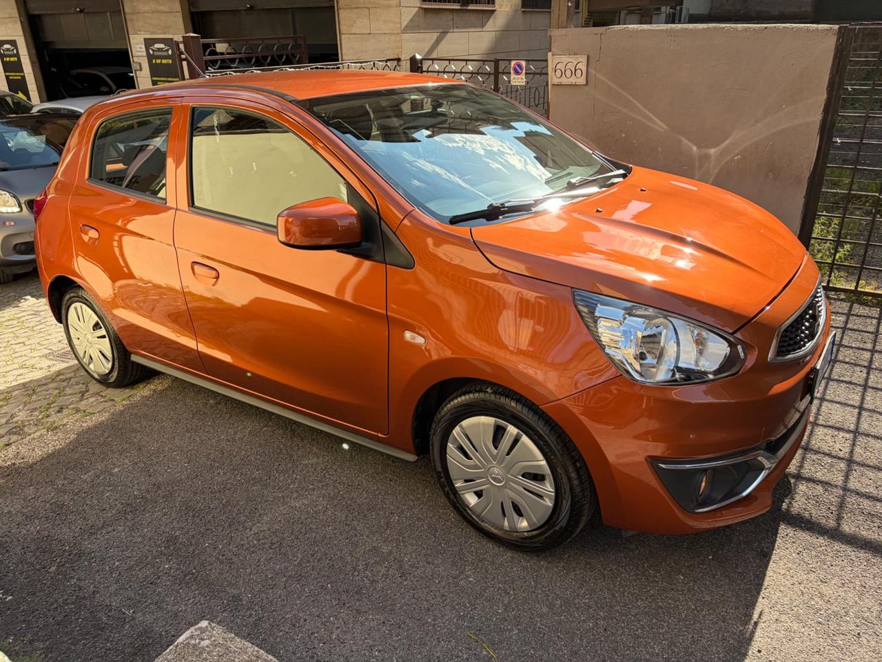 Mitsubishi Space Star 1.0 Funky