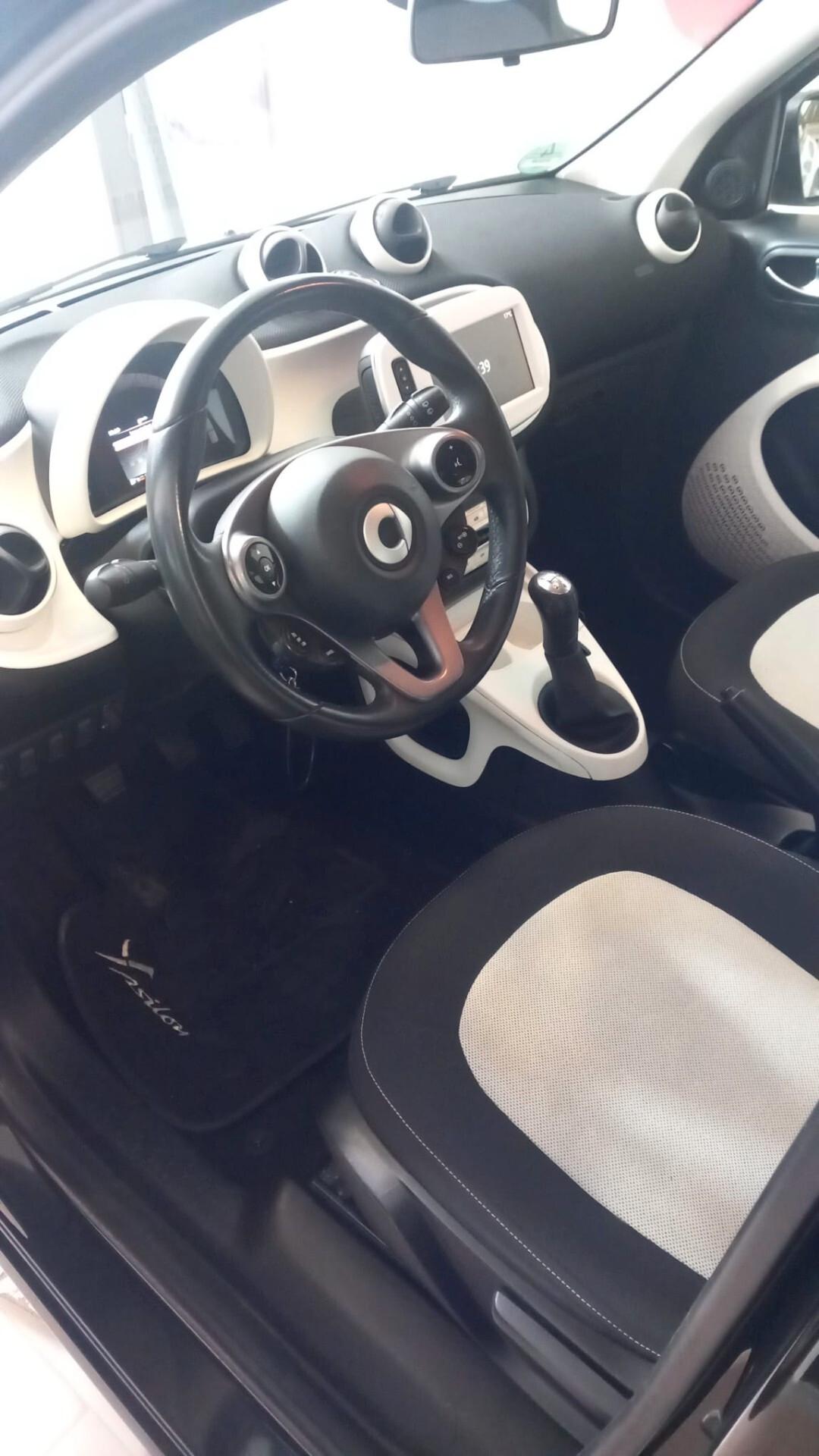 Smart ForFour 70 1.0 Passion