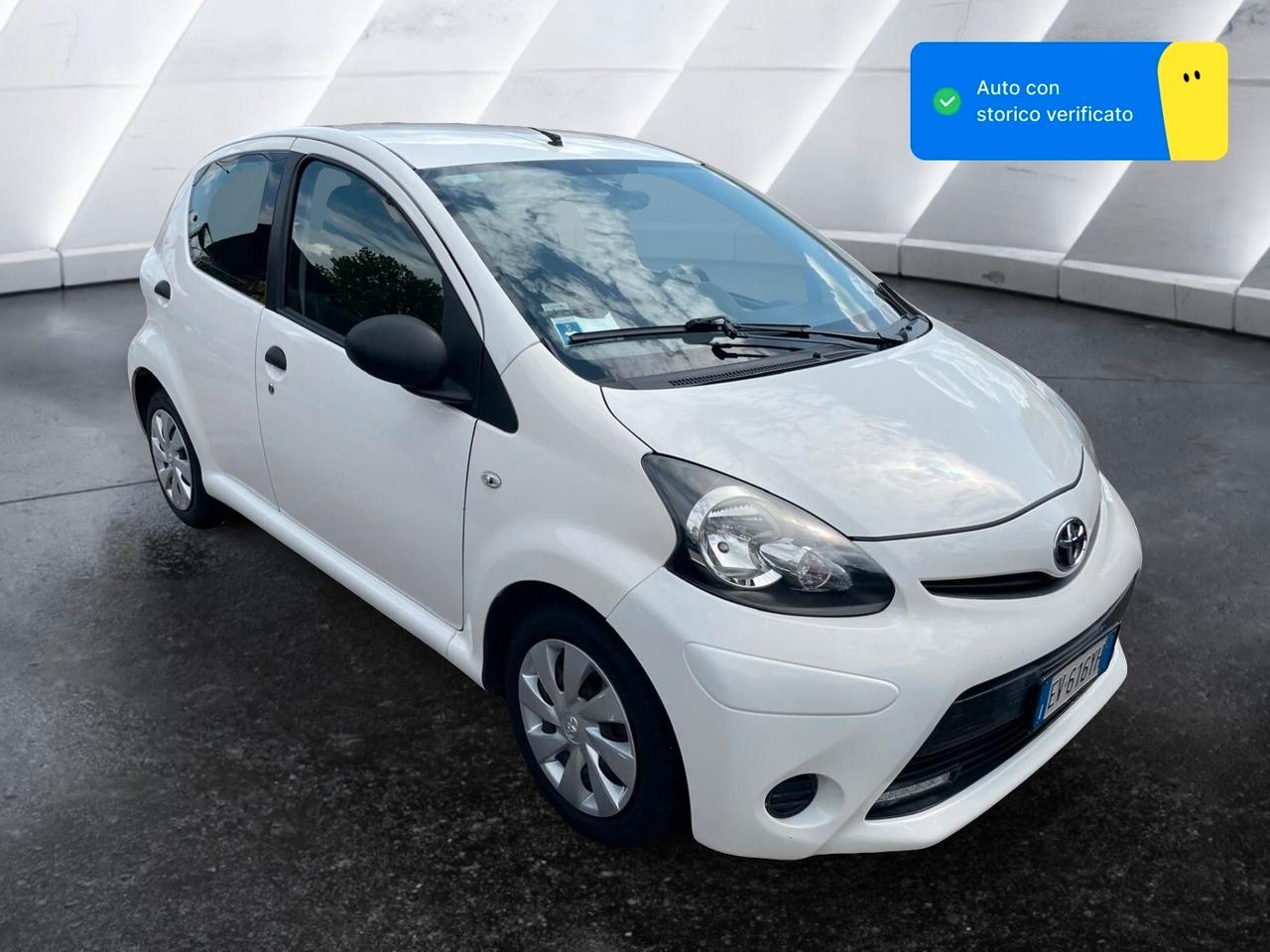 Toyota Aygo 1.0 12V VVT-i 5 porte Active Connect