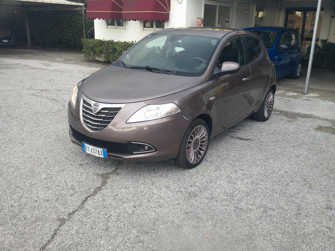 LANCIA YPSILON 1.2 69cv 5 Porte ELLE
