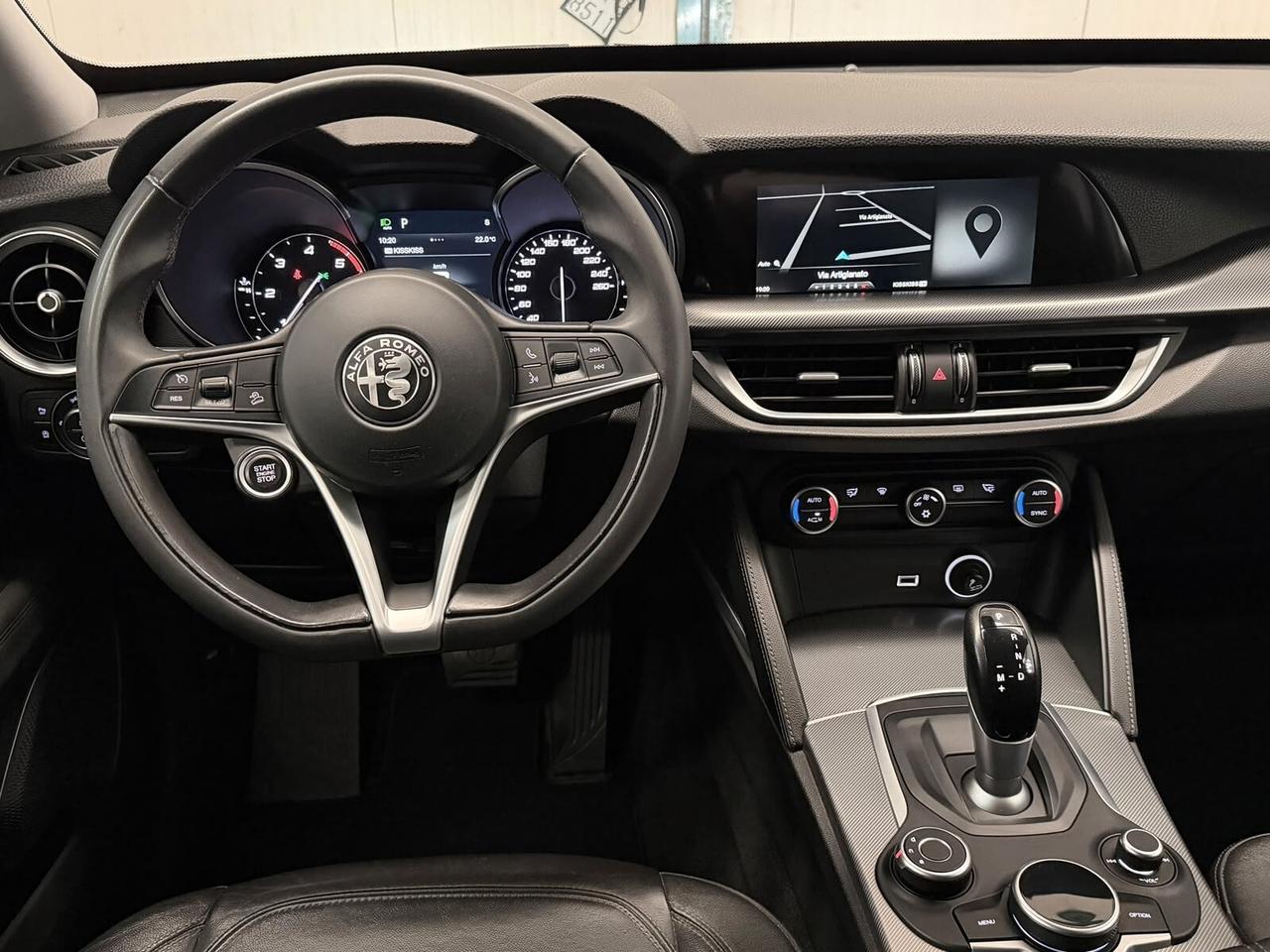 Alfa Romeo Stelvio 2.2 Turbodiesel 180 CV AT8 RWD Executive