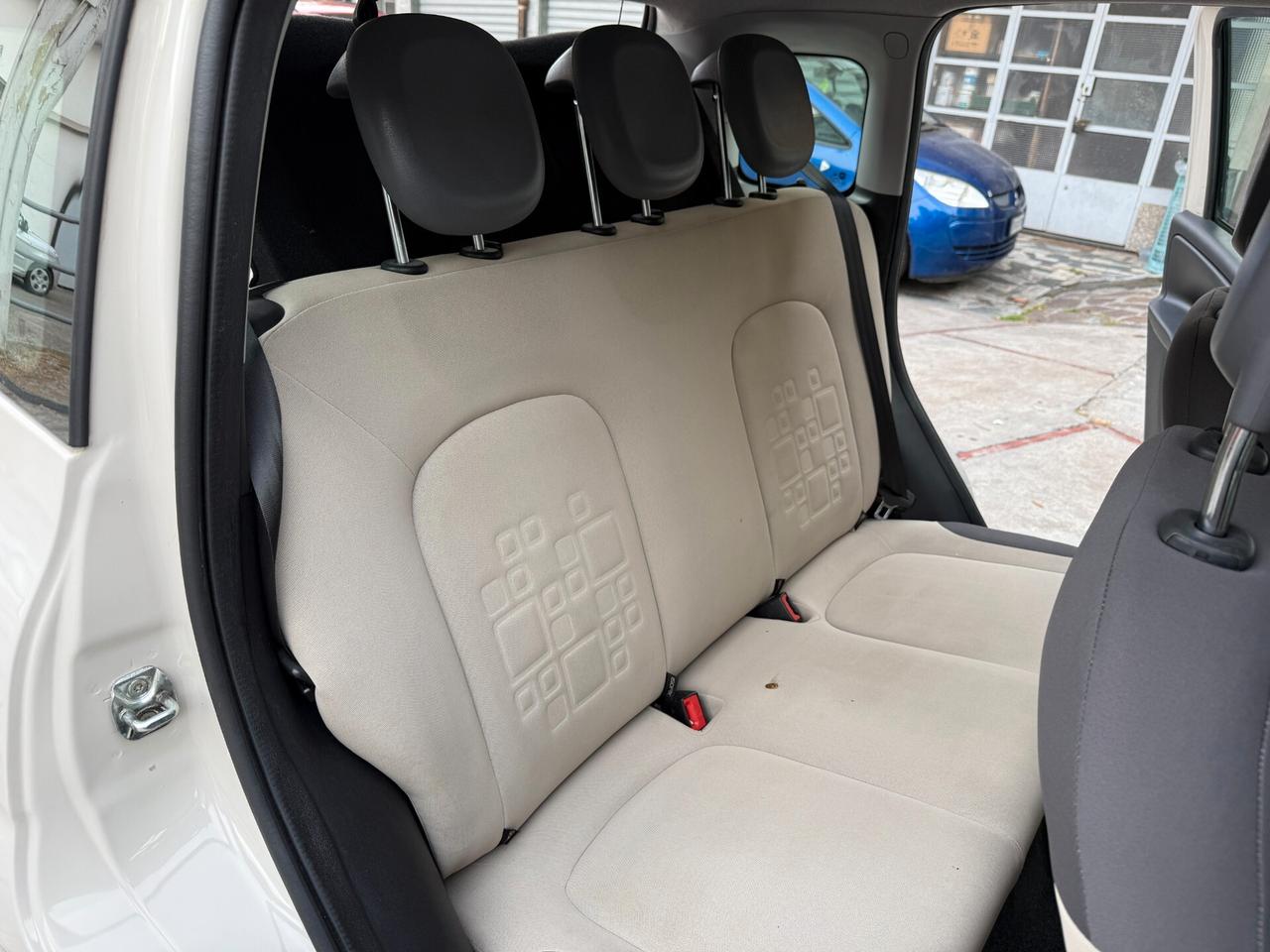 Fiat Panda 1.2 Lounge OK NEOPATENTATI