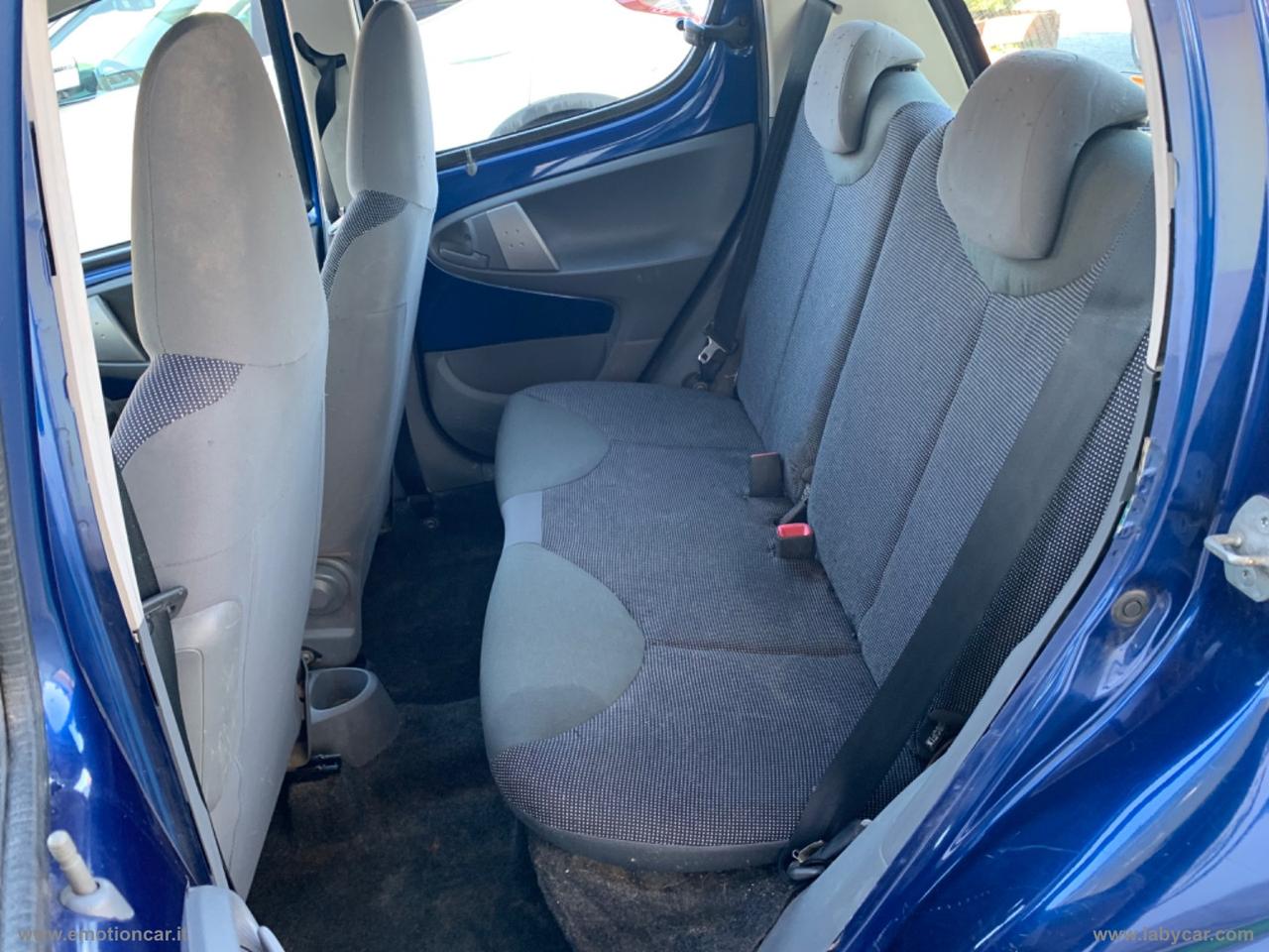 PEUGEOT 107 1.0 68 CV 5p. Sweet Years - 2007