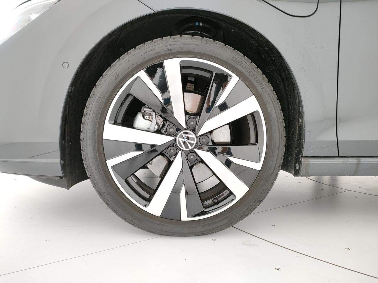 Volkswagen Golf 1.5 tsi ehybrid edition plus 204cv dsg