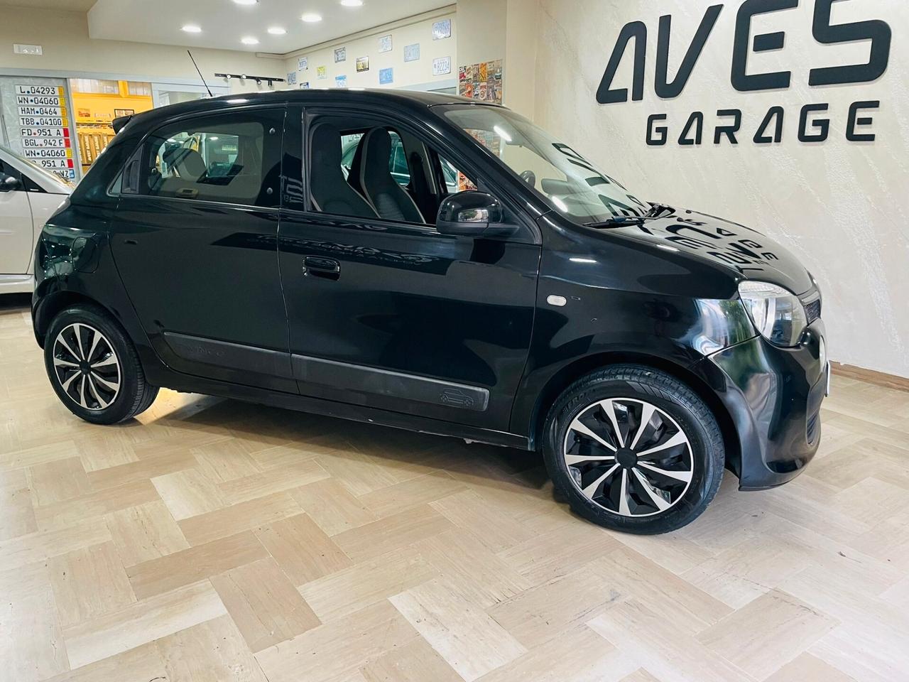 Renault Twingo 1.0 SCe Intens