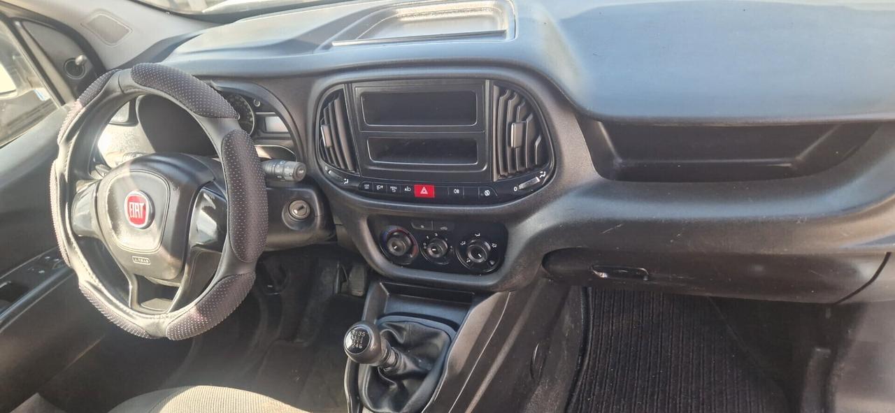 FIAT DOBLO 1.6 MJT ALLESTITO PER TRASP. ALIMENTI