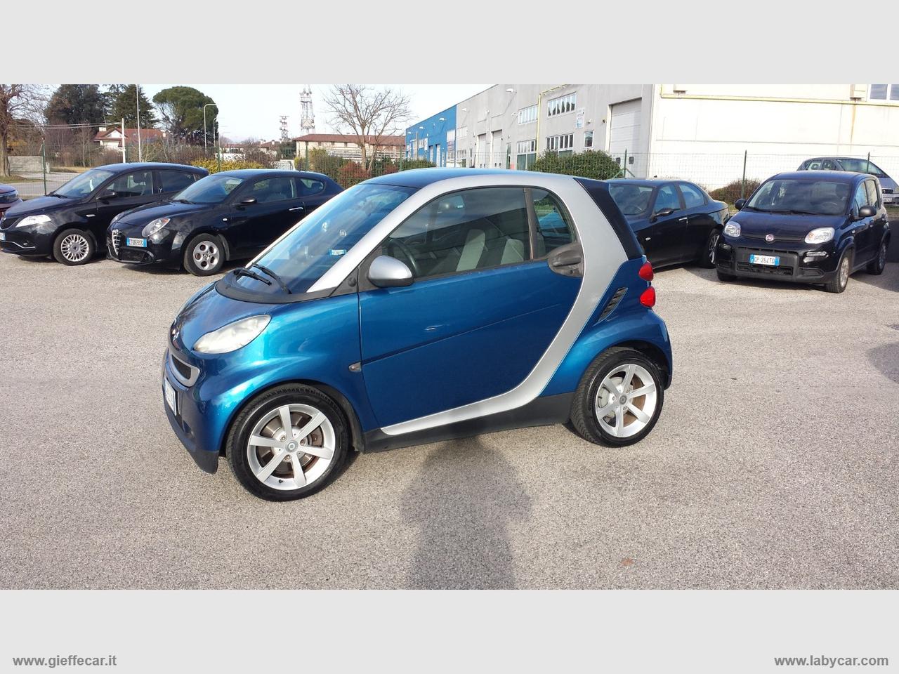 SMART Fortwo 1000 52 kW coupé PULSE