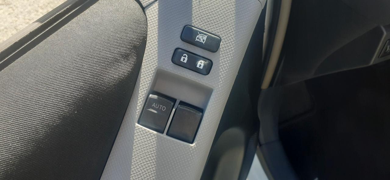 Toyota Yaris 2010 - 1.4 D-4D LB AUTOMOBILI