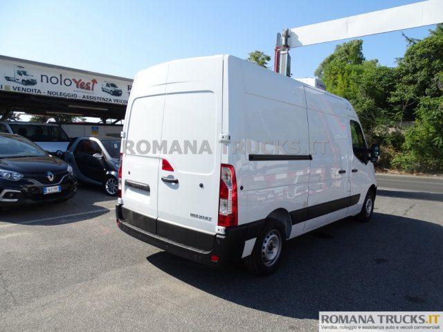 RENAULT Master COIBENTATO+FRIGO 0-4° E GANCIERA CARNI IN ARRIVO