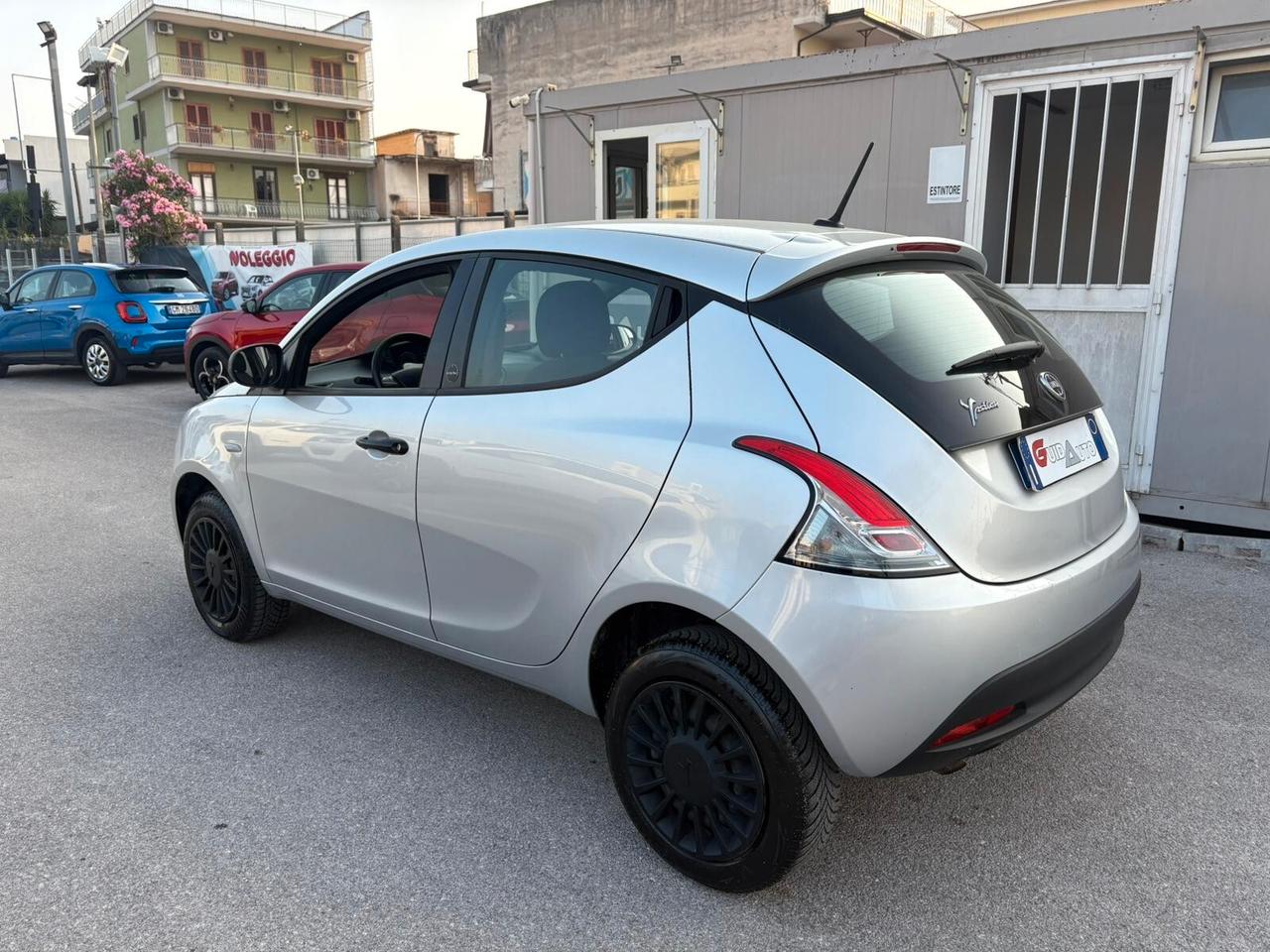 Lancia Ypsilon 0.9 TwinAir 5 porte Metano Ecochic Gold