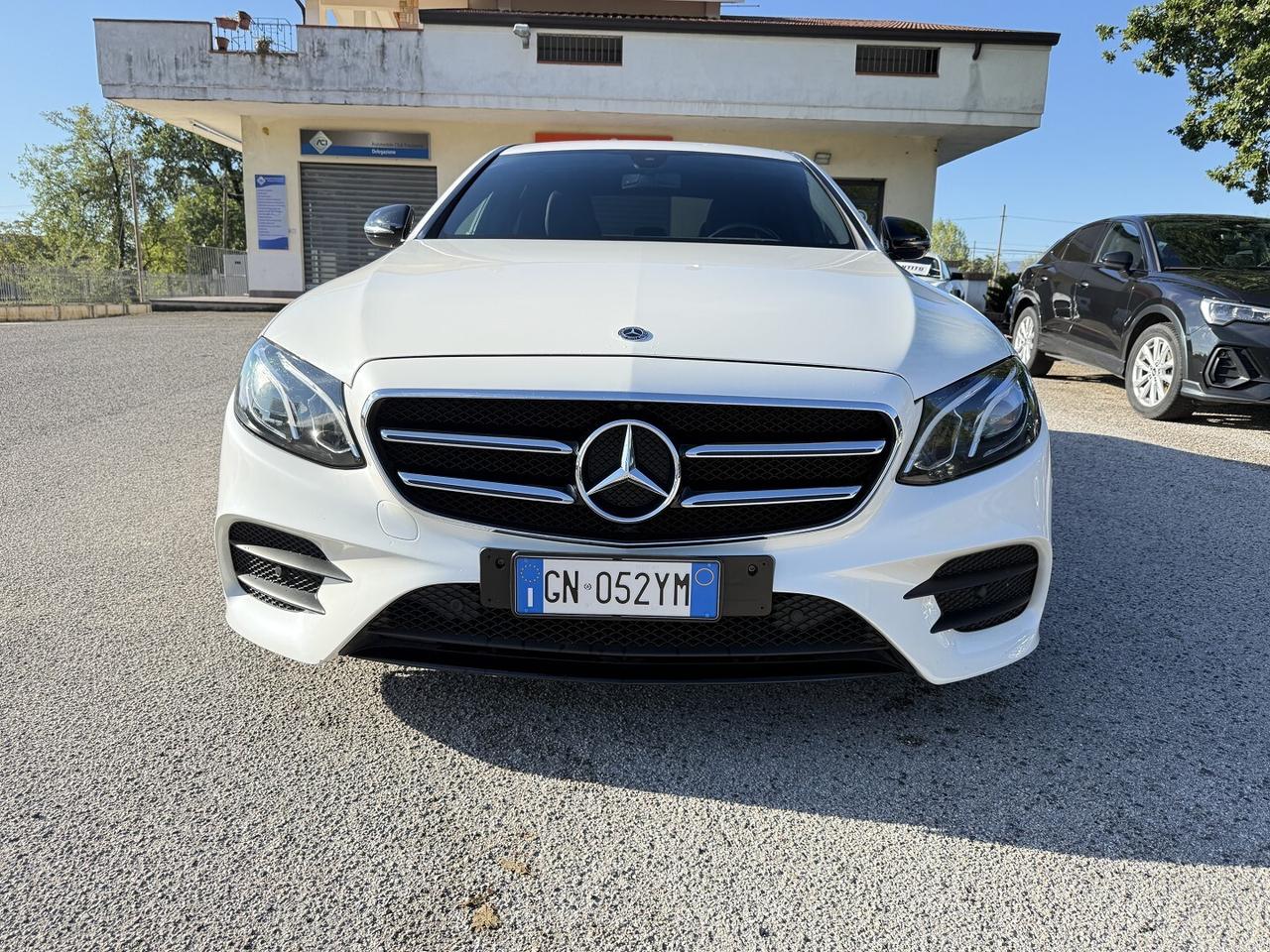 MERCEDES BENZ E 200 BERLINA BUSINESS SPORT STYLE