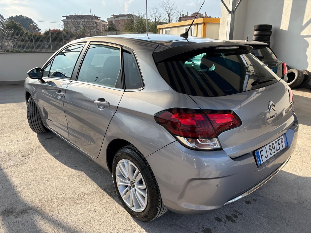 Citroen C4 BlueHDi 120 S&S Feel