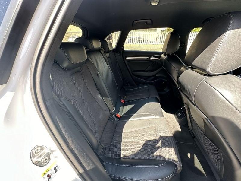 Audi A3 2.0 Sportback TDI quattro S tronic S-line