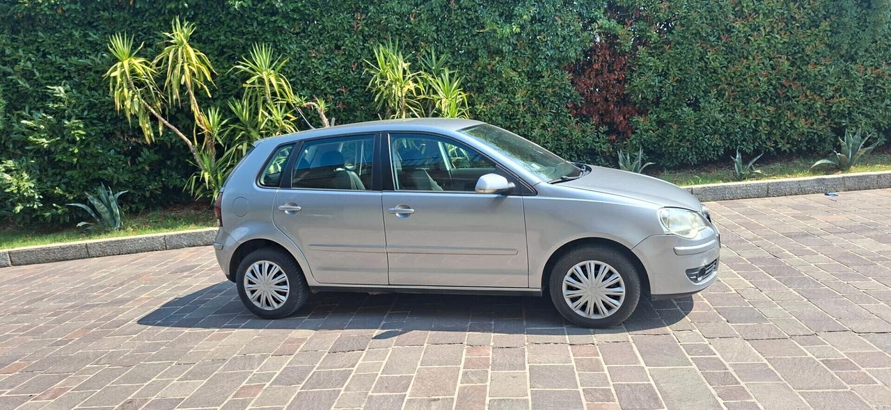 Volkswagen Polo 1.2/70CV 12V 5p. Comfortline