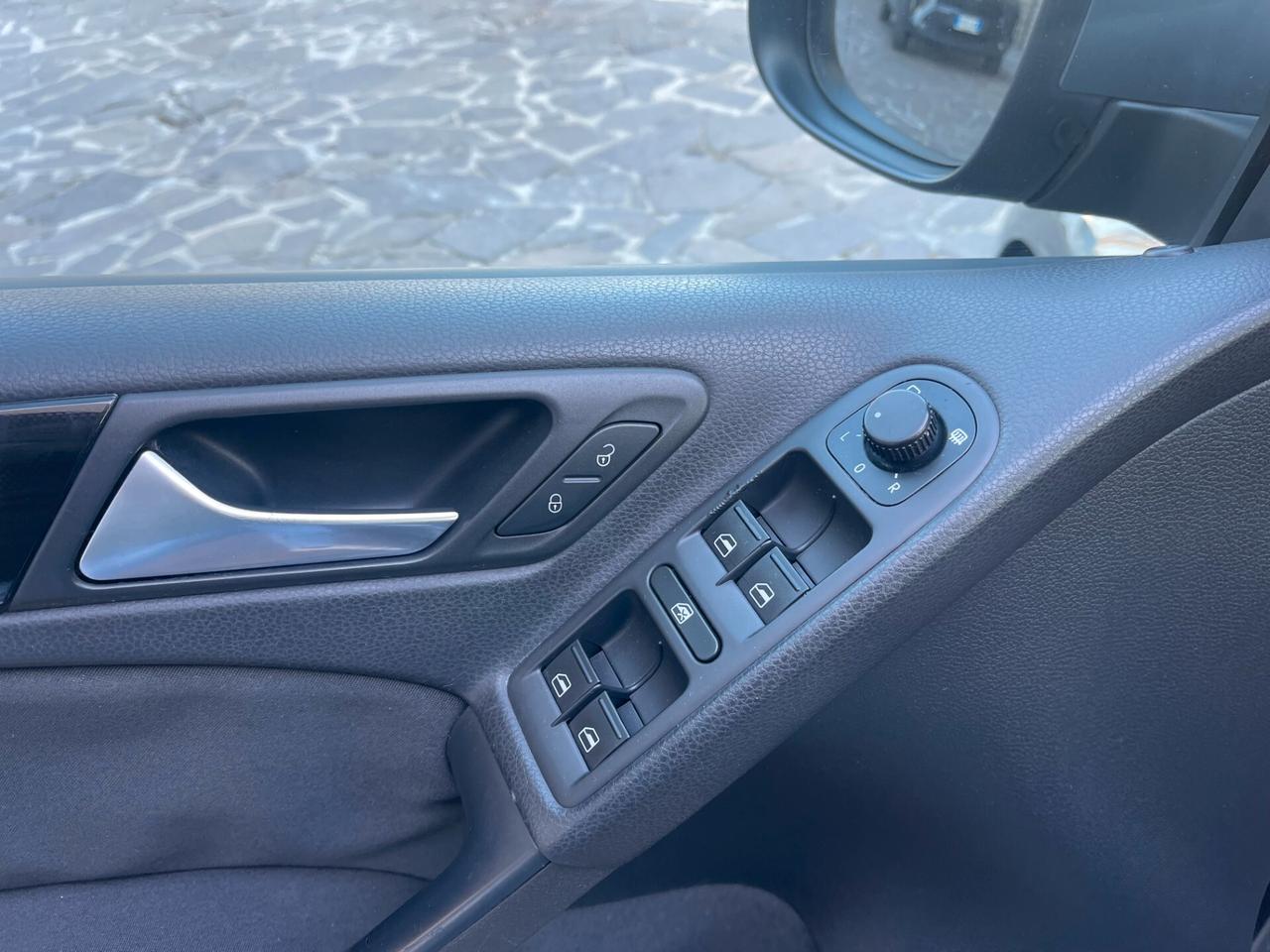 Volkswagen Golf 2.0 TDI 110CV DPF 5p. Comfortline NEO PATENTATI