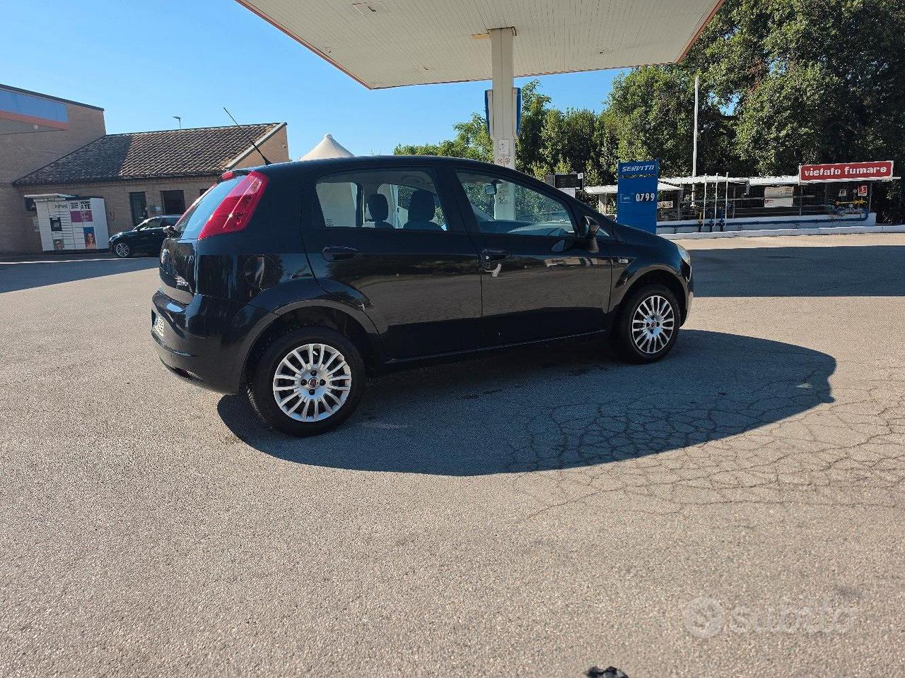 fiat grande punti 1.4 benzina e metano