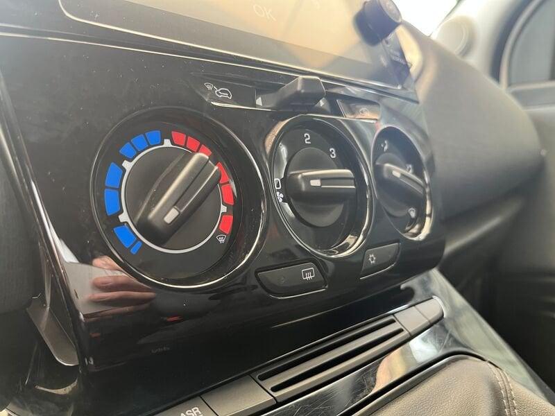 Lancia Ypsilon 1.0 FireFly 70cv S&S Hybrid GOLD