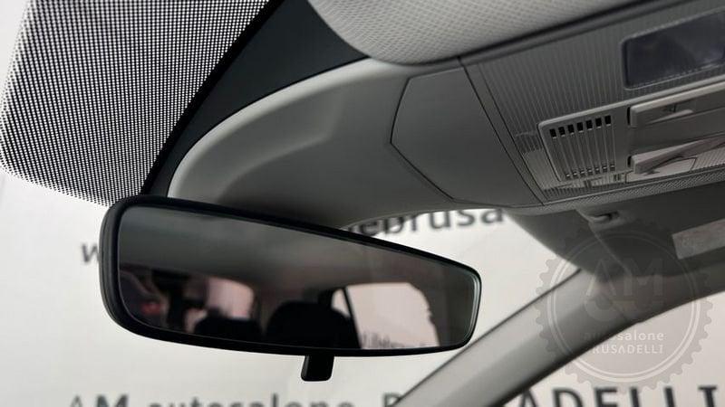 Volkswagen T-Cross 1.0 TSI Style BMT IQ PACK CARPLAY CLIMA AUTOM.