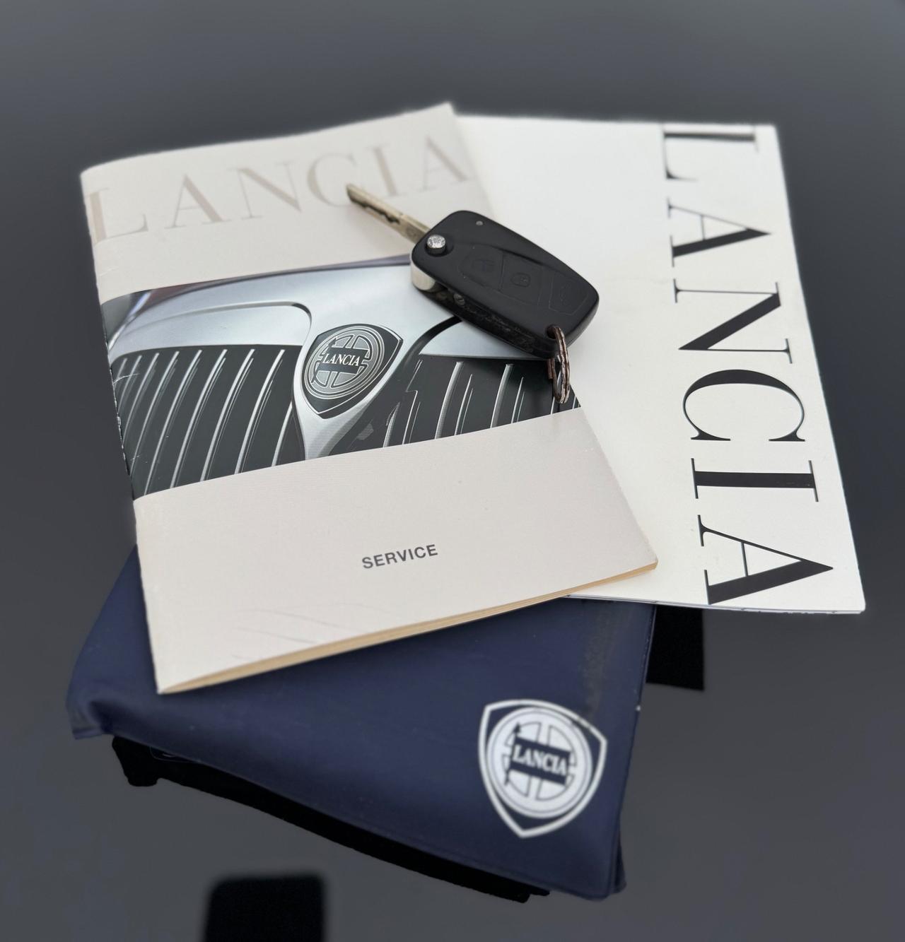 Lancia Ypsilon 1.3 MJT 75 CV Argento