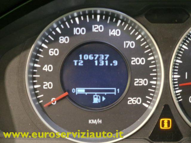 VOLVO V60 T3 Powershift Kinetic