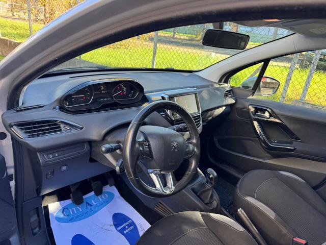 PEUGEOT 208 PureTech 82 5p. GPL Allure