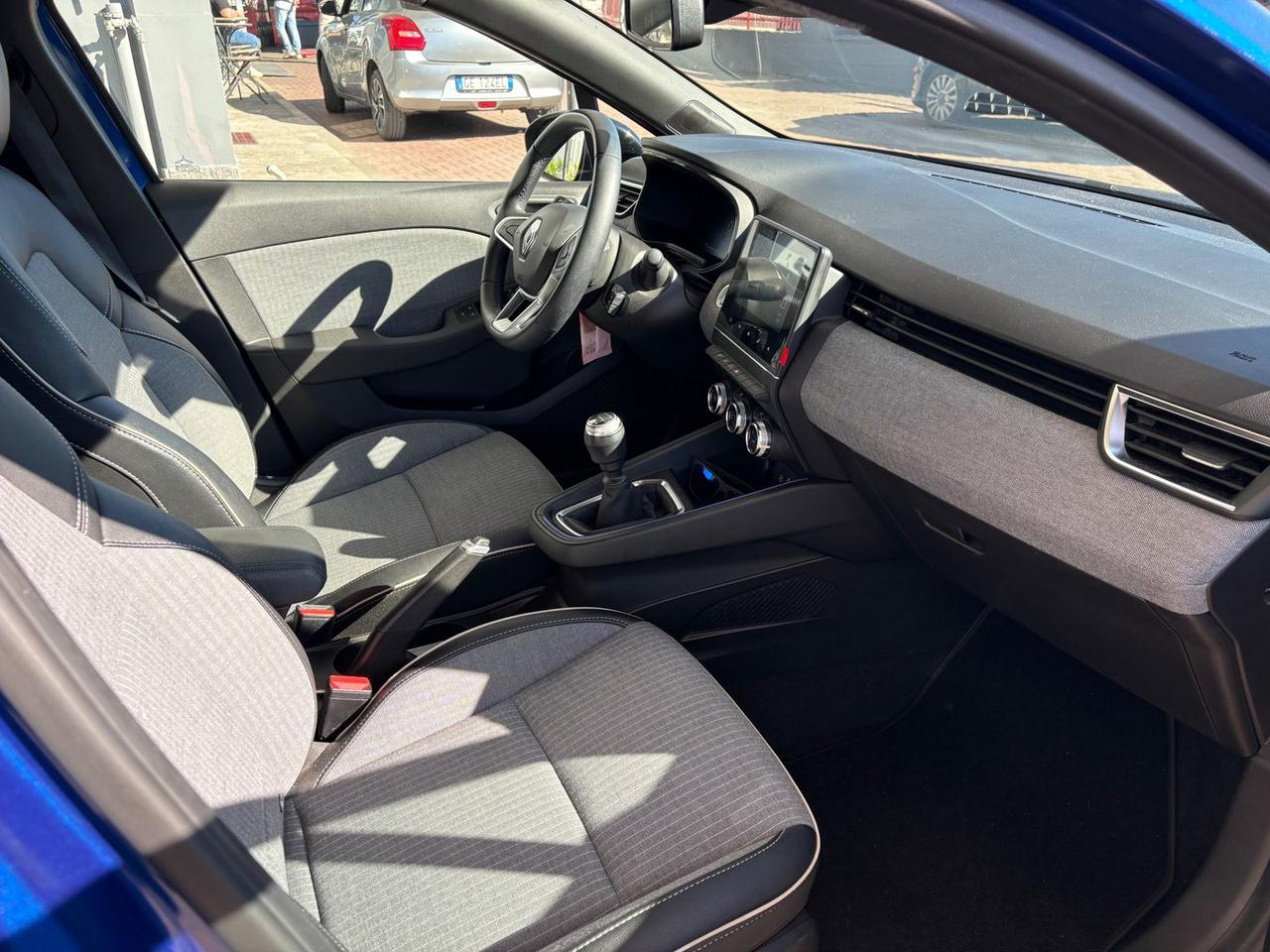 Renault Clio Techno 1.0 ECO-G 100 #10575