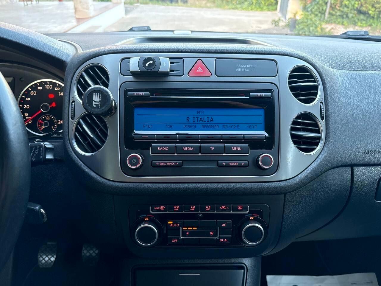 Volkswagen Tiguan 2.0 TDI DPF 4MOTION Sport & Style 4X4