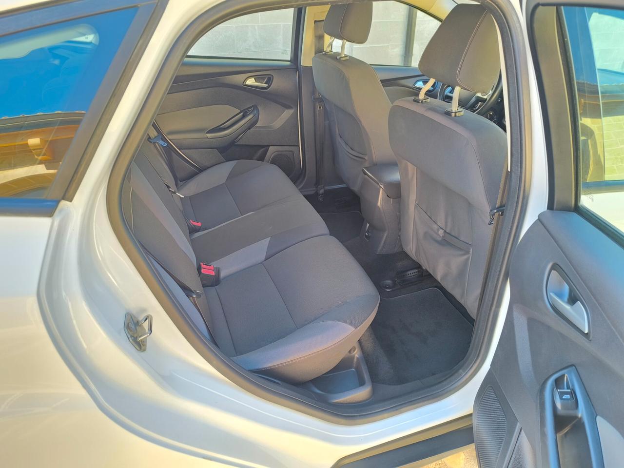 Ford Focus 1.6 TDCi 115 CV Titanium impeccabile