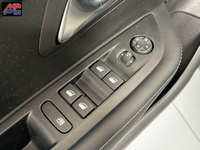 Peugeot 208 208 PureTech 100 Stop&Start 5 porte Allure