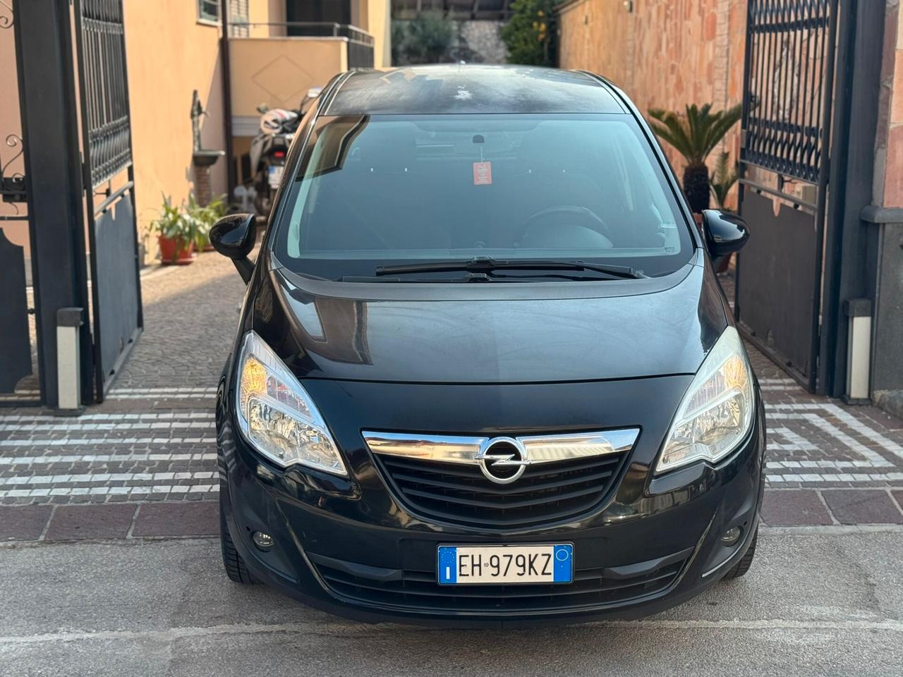 Opel Meriva 1.3 CDTI 95CV ecoFLEX Cosmo